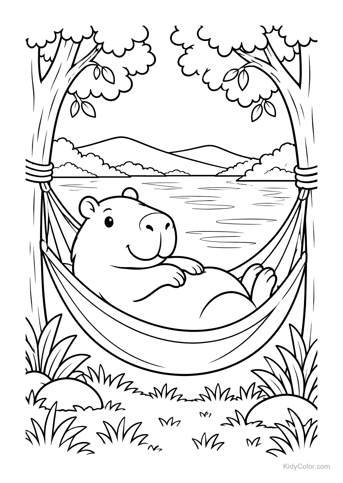 Capybara entspannt in einer Hängematte zwischen zwei Bäumen am See.